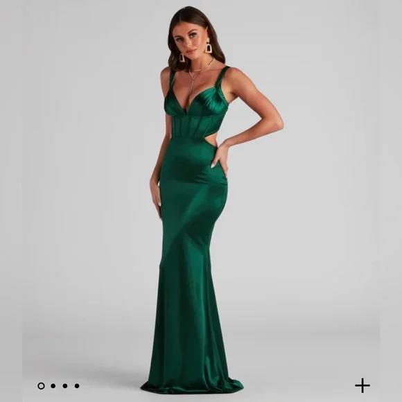 white christmas dresses The Corset Dress – SLOAN main image 1